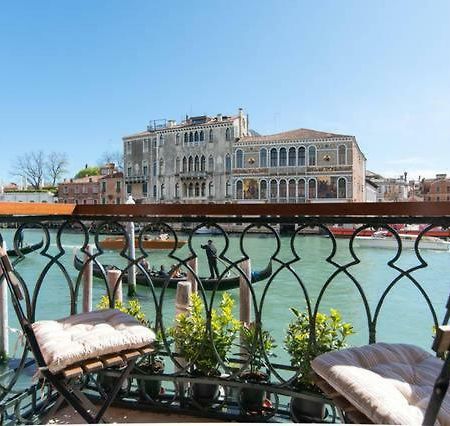 Casa Zucchi | Grand Canal Apartment เวนิส ภายนอก รูปภาพ