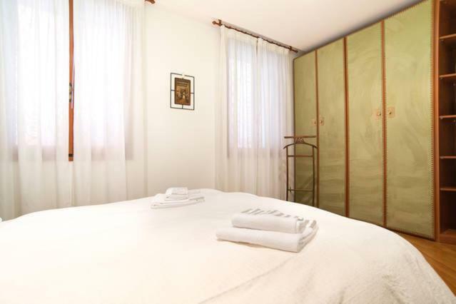 Casa Zucchi | Grand Canal Apartment เวนิส ภายนอก รูปภาพ